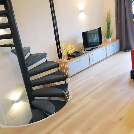 Appartement Contemporary In With Balcony